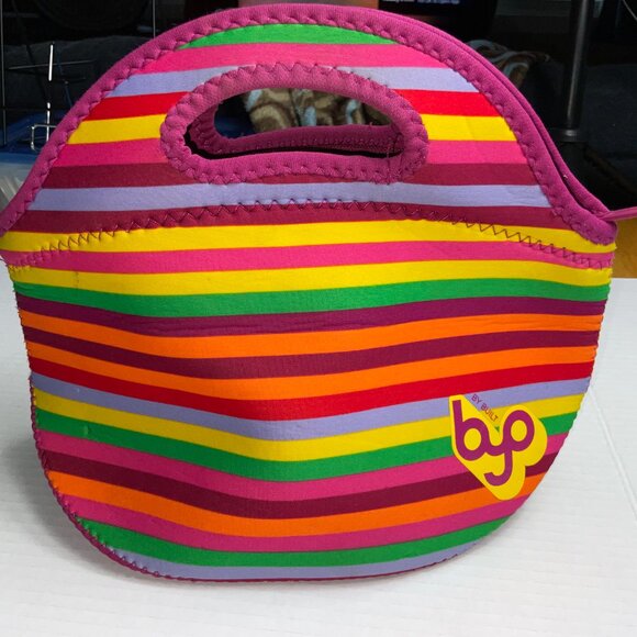 Byo Neoprene Zippered Lunch box - Picture 8 of 9